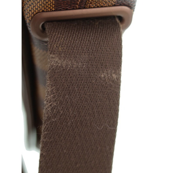 Louis Vuitton Damier Brooklyn Shoulder Bag - Picture 8 of 9